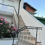 公寓 In With Balcony, Air Conditioning, Wi-fi *