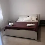 In With Balcony, Air Conditioning, Wi-fi 皮罗瓦茨