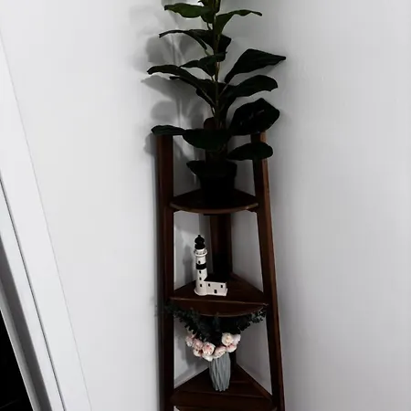 In With Balcony, Air Conditioning, Wi-fi *