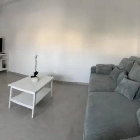 In With Balcony, Air Conditioning, Wi-fi Pirovac